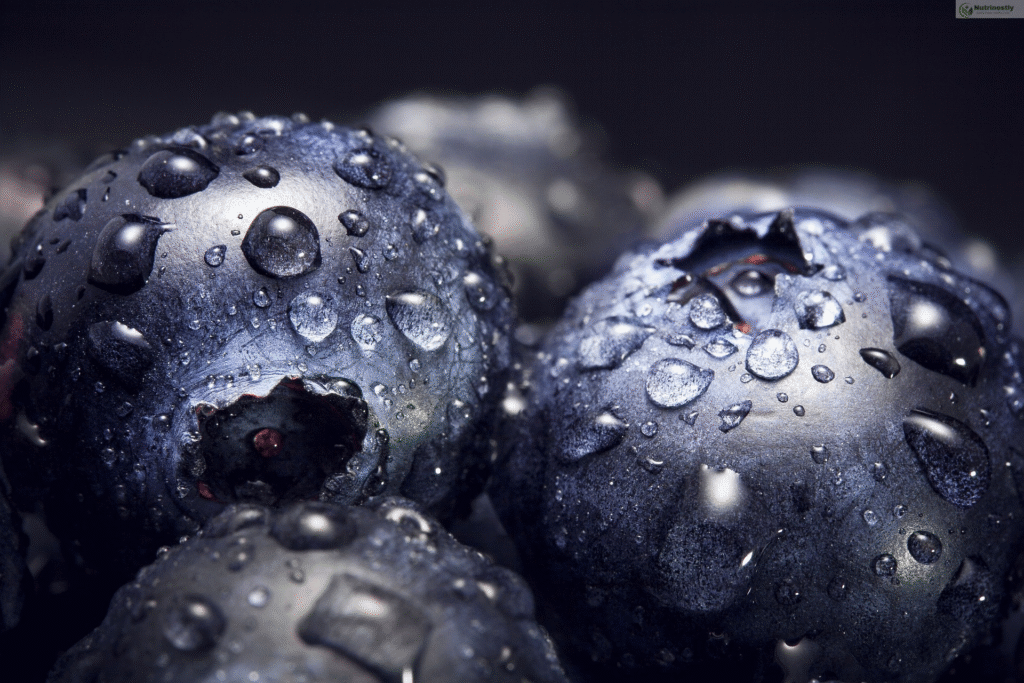 blueberries blue fruit