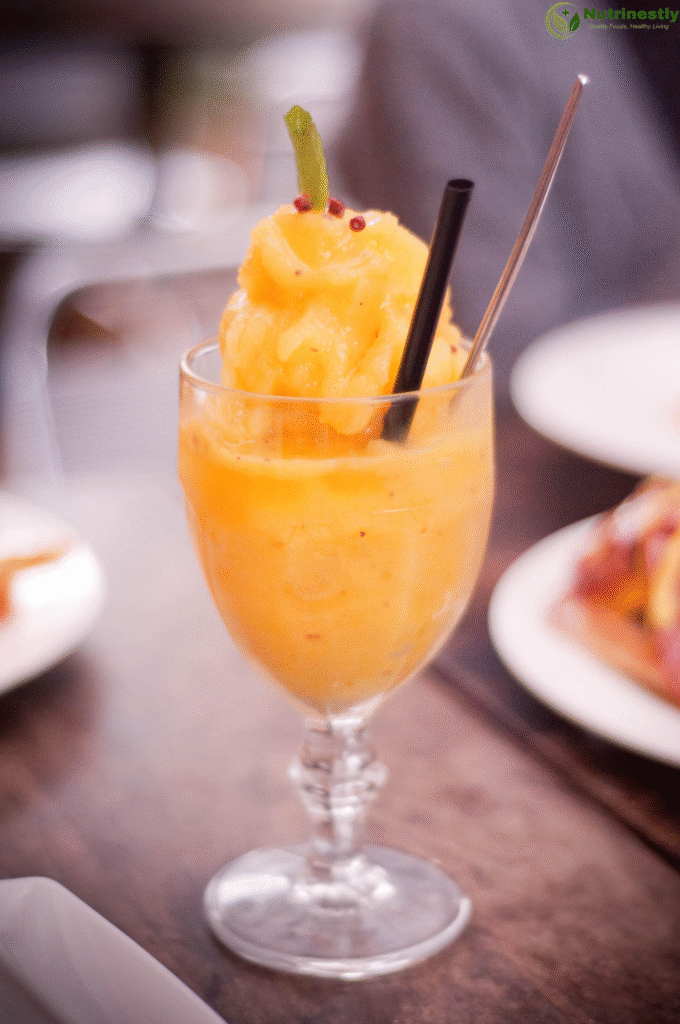 mango smoothie
